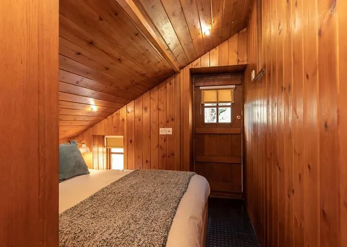 Holiday home Dovecot *