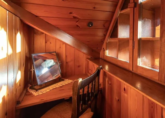 Dovecot Semesterbostad *